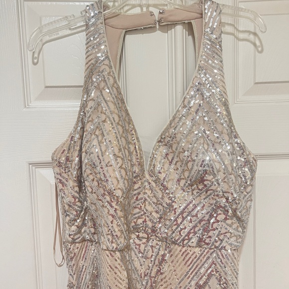 R & M Richards Sleeveless Two Tone Sequin Formal Gown wedding guest size 12 SPO - Picture 5 of 12